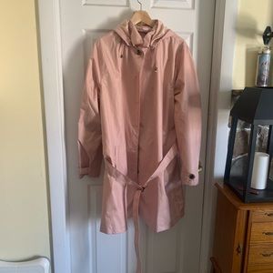 Button down belted rain coat